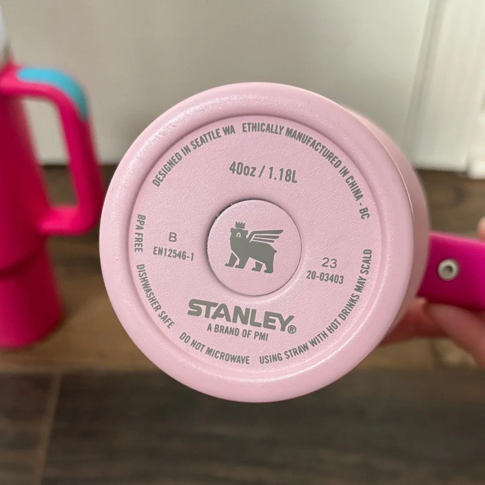 Stanley Pink & Light Pink Travel Mugs with Hot Pink Handles 40 oz. - Picture 4 of 5